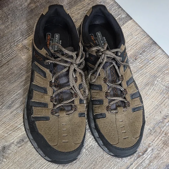 Skechers Sport Men's Outland Thrill Seeker Sneaker Lace Up Walking Shoe Size 9.5 - Picture 4 of 10